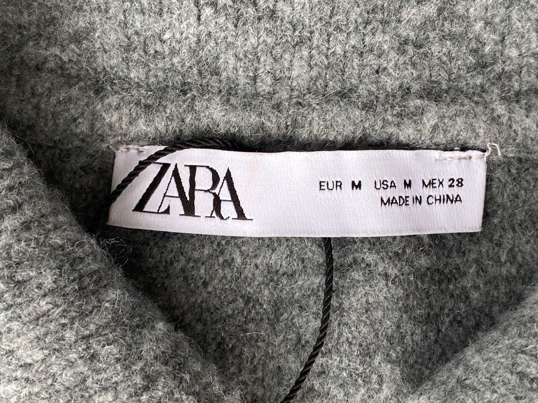 Zara Maglioni & Felpe: Zara Poncho-Pullover, NEU, Grösse M. – Nuovo e nell'imballaggio originale da niederbipp venduto da Esbenz 7
