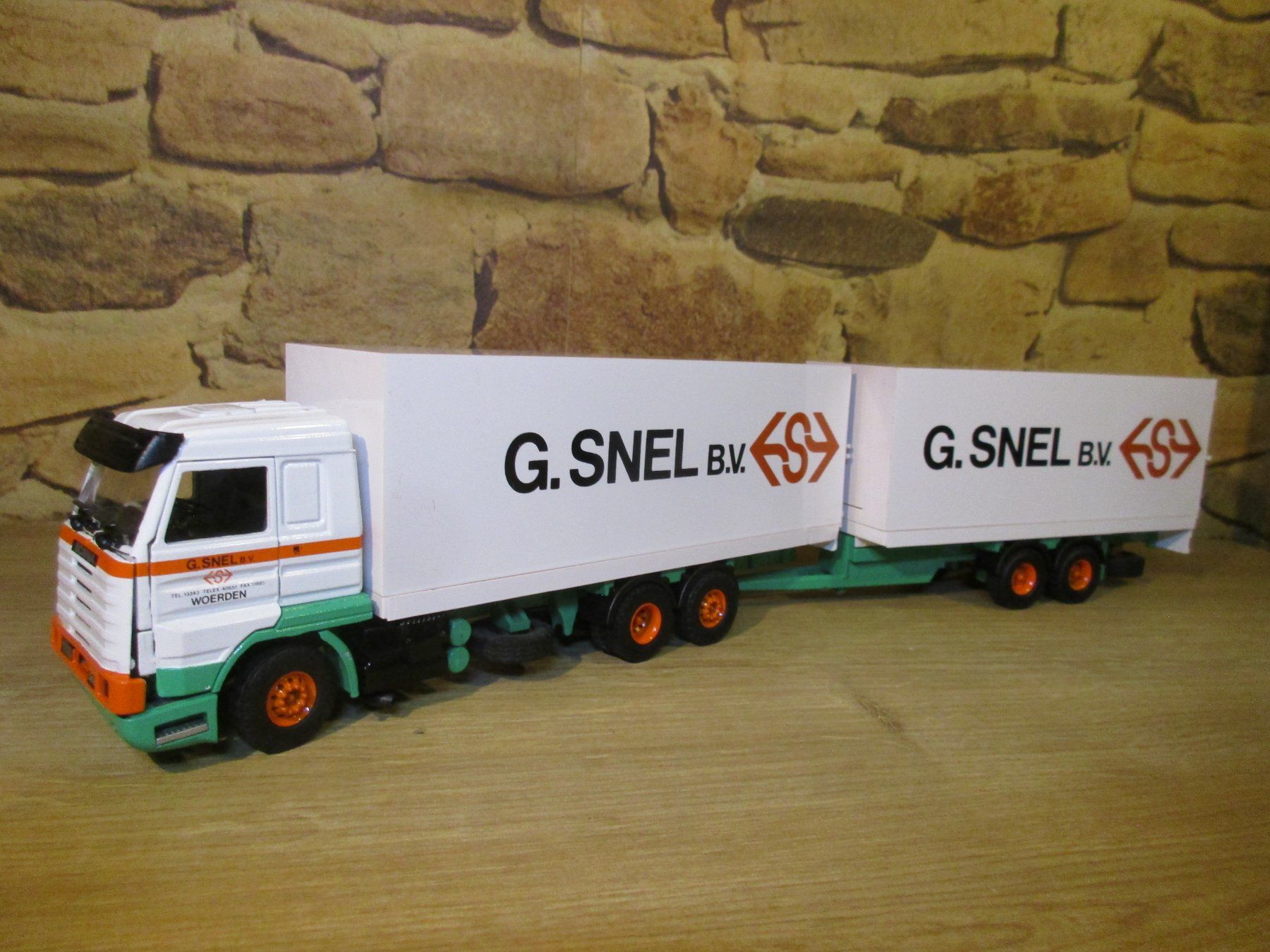 Tekno Modellbausätze & Standmodelle: Tekno  1:50  Scania 113  G.SNEL B.V. – Gebraucht aus Ennetmoos von Truckdiver