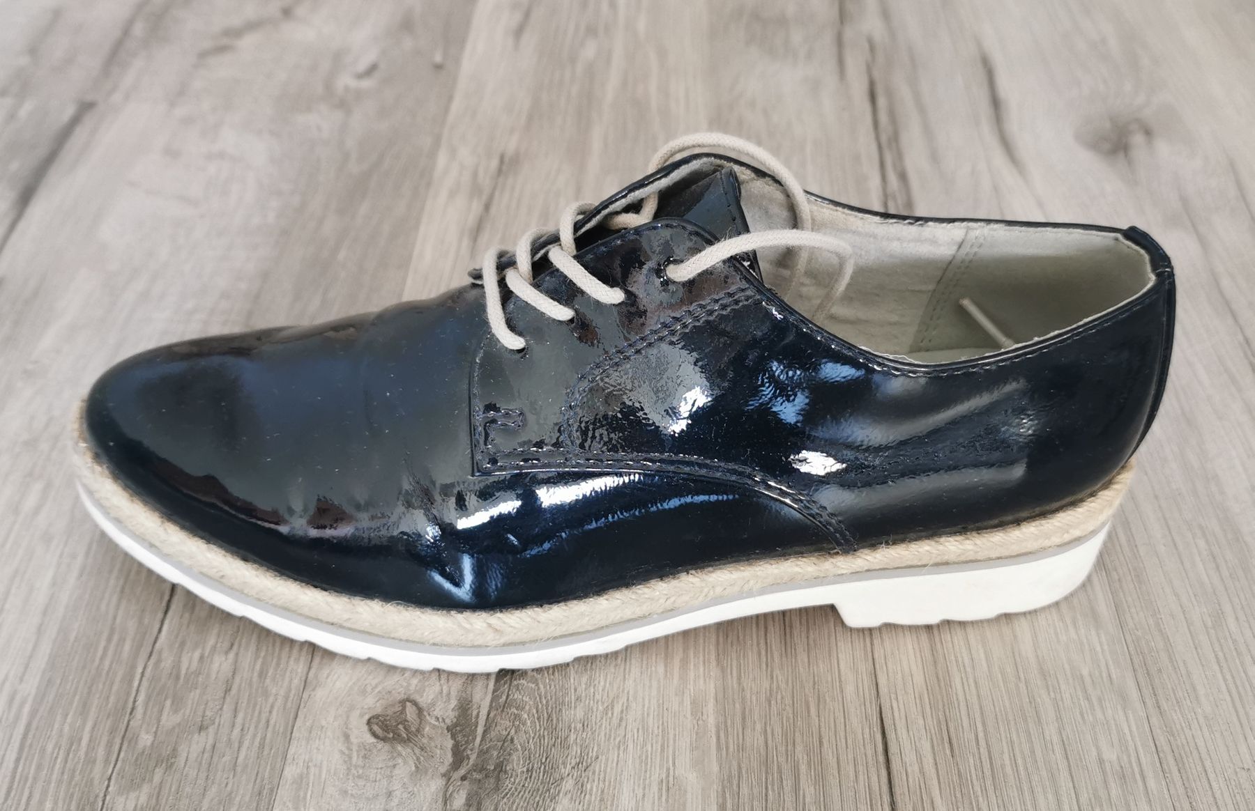 Scarpe da donna: Marco Tozzi Lackschuhe – Nuovo (secondo la descrizione) da Zürich venduto da Seattle2005 2