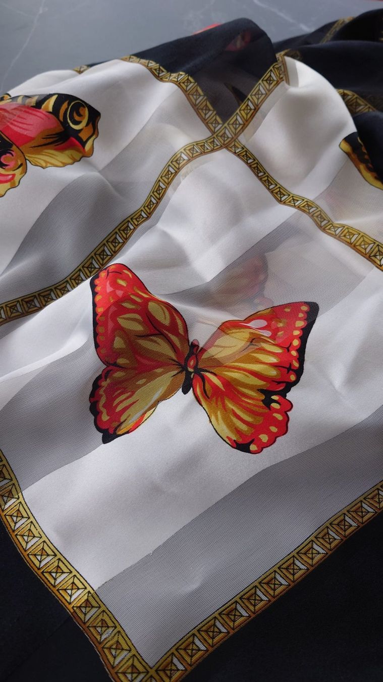 Foulards & écharpes: FarbenStarkes SchmetterlingsFoulard – D'occasion à Neuhausen par MonoCeros 4