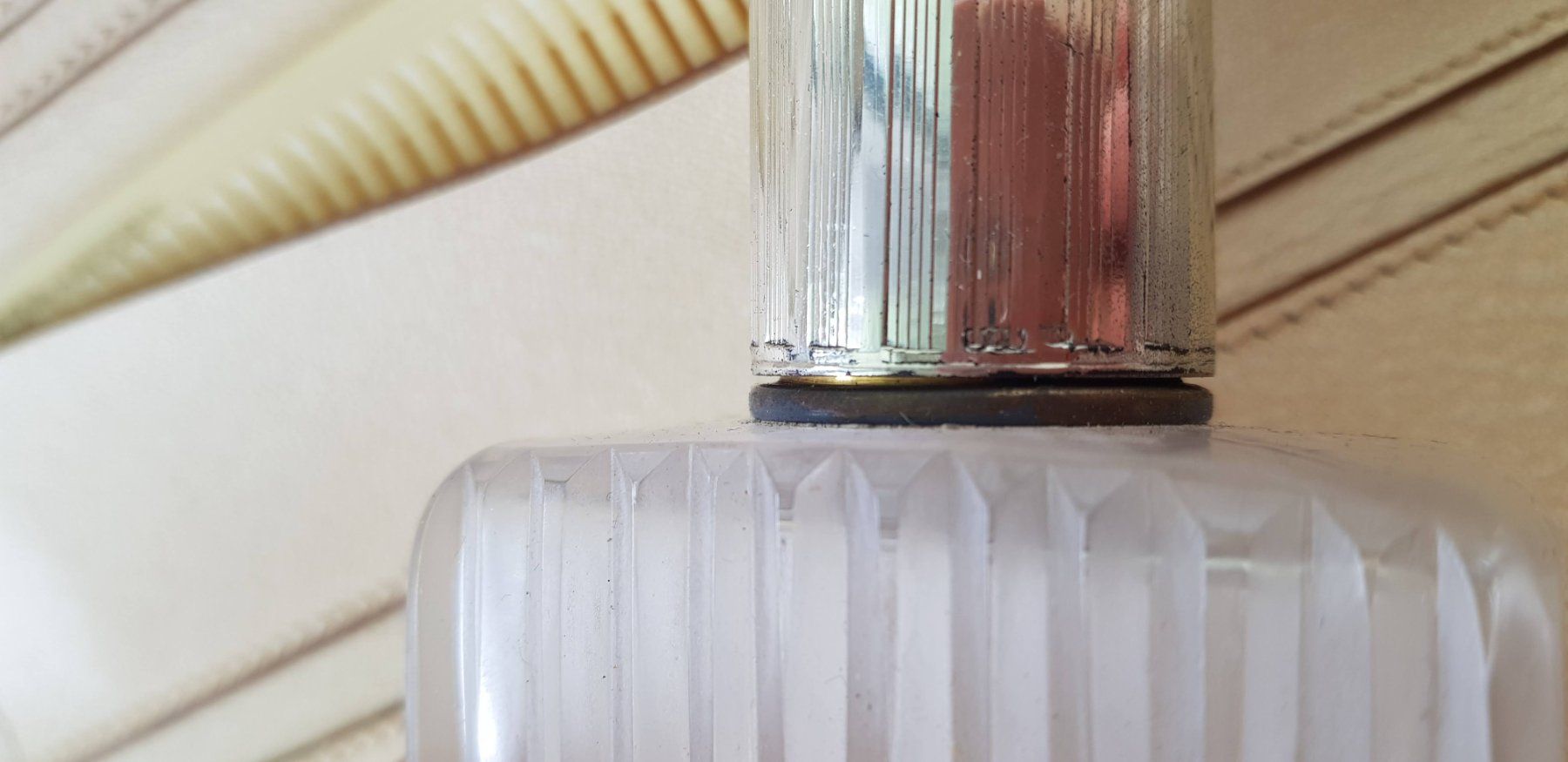 Custodie per cosmetici: Kosmetiktasche Necessaire Silber Vintage – Usato da Mörschwil venduto da wunderkiste44 6