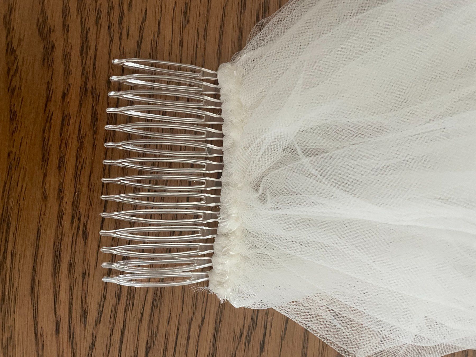 Accessori per capelli: wunderschöner Hochzeitsschleier von Bianco Evento – Usato da Winterthur venduto da Jessica______ 2