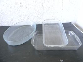 3  anciens grands plats à gratin en Pyrex
