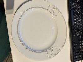 Rosenthal Porzellan Teller – klassisches Design – Made in Ge