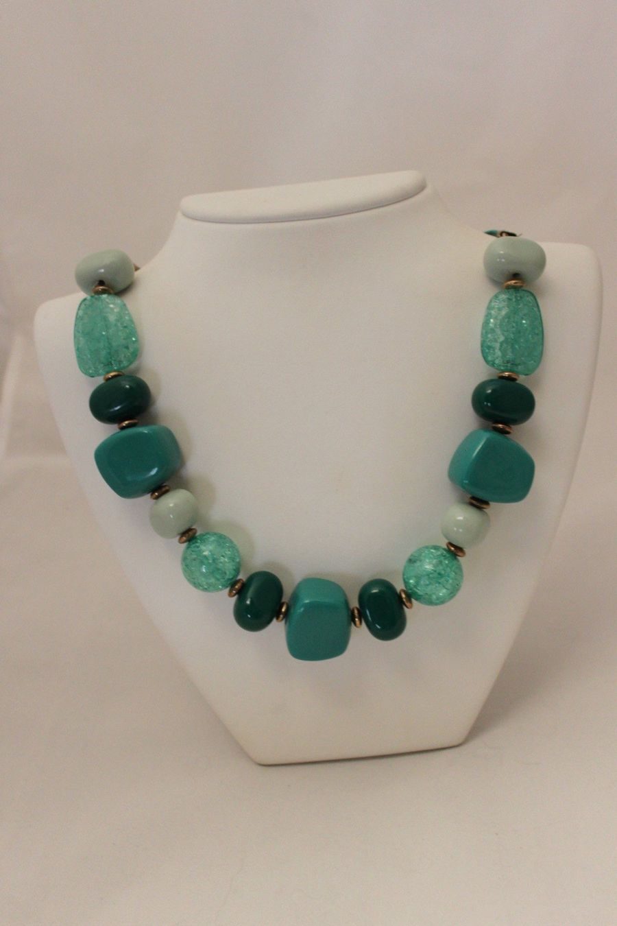 Catenine: Collier en grosses perles résine – Nuovo e nell'imballaggio originale da Marsens venduto da fakia 2