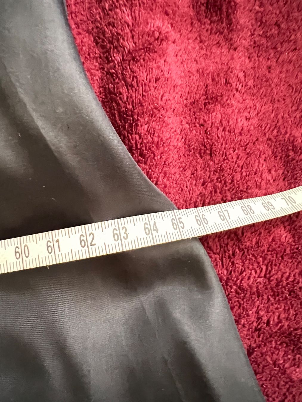 Kleider: Silk maxi dress – Neu (gemäss Beschreibung) aus Lausanne von NYC67 7