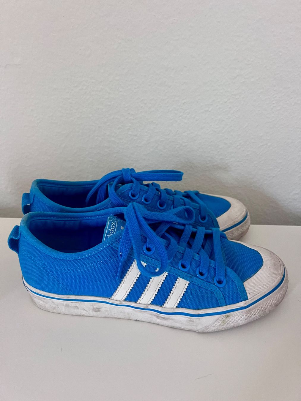 Adidas Scarpe da uomo: Adidas Nizza - 39 1/3, Blau – Usato da Zürich venduto da berta86 1