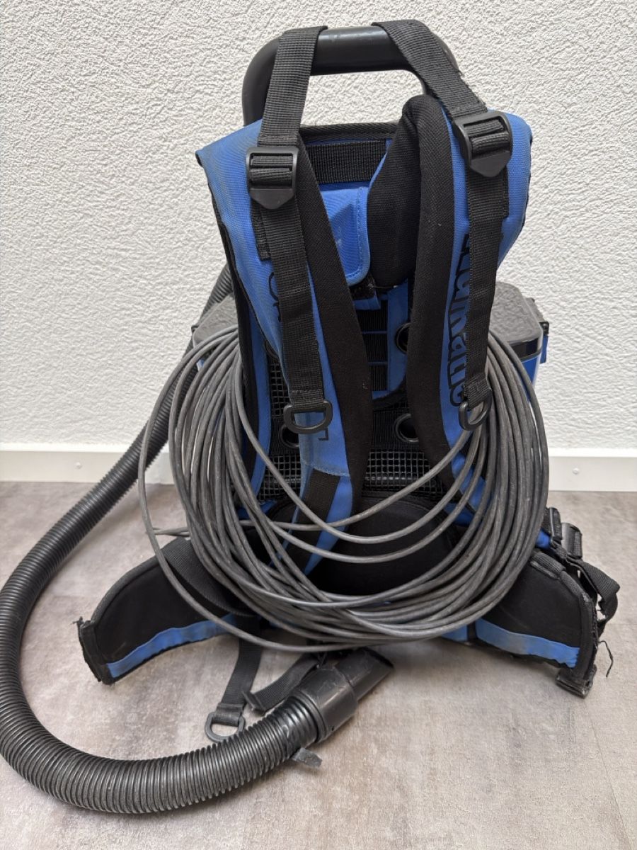 Aspirapolveri & Accessori: Rückenstaubsauger – Usato da Oberengstringen venduto da Lbd_12 1