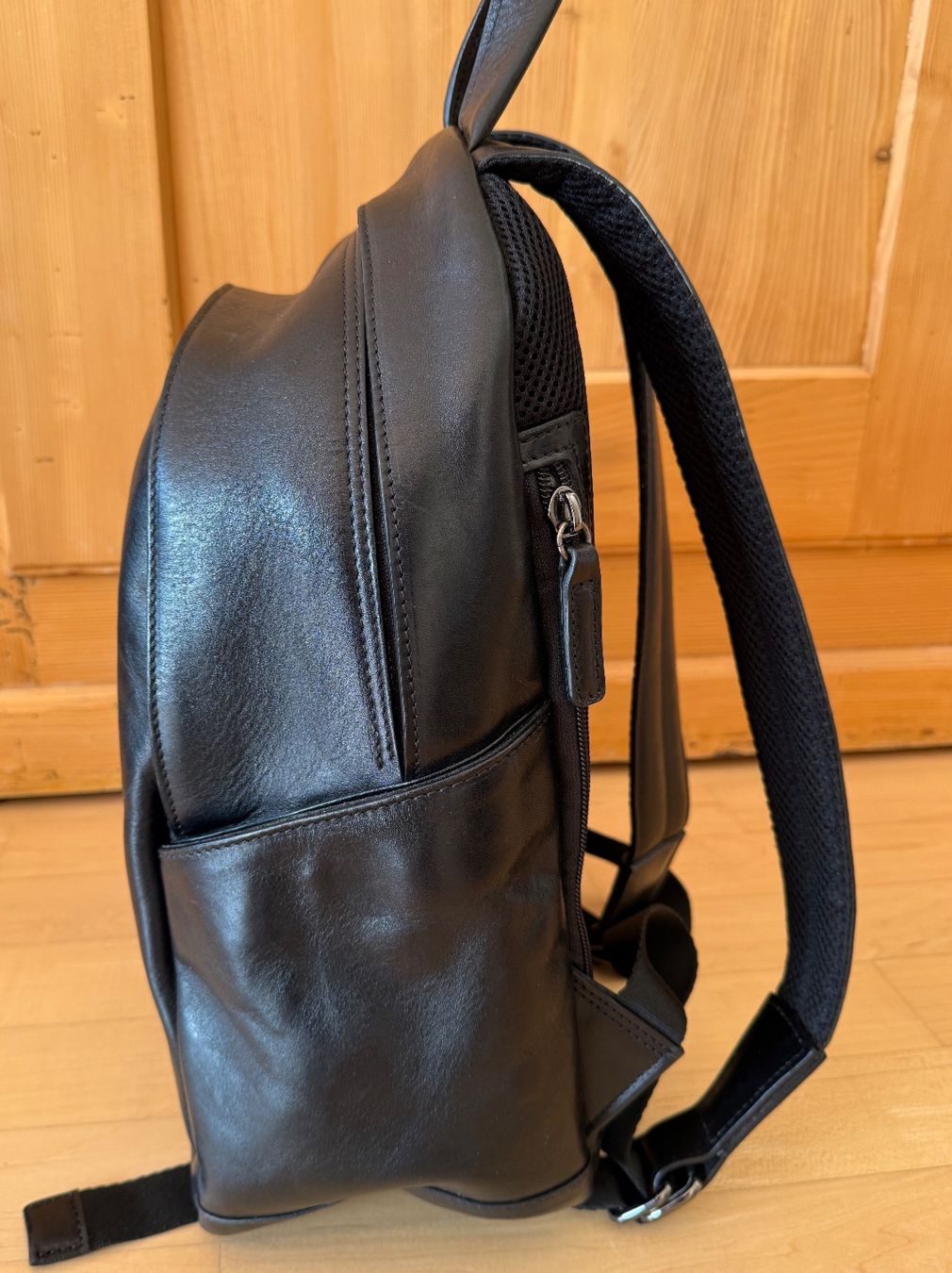 Navyboot Zaini: Navyboot grosser Rucksack aus Leder schwarz – Usato da Uster venduto da Schangnau87 8