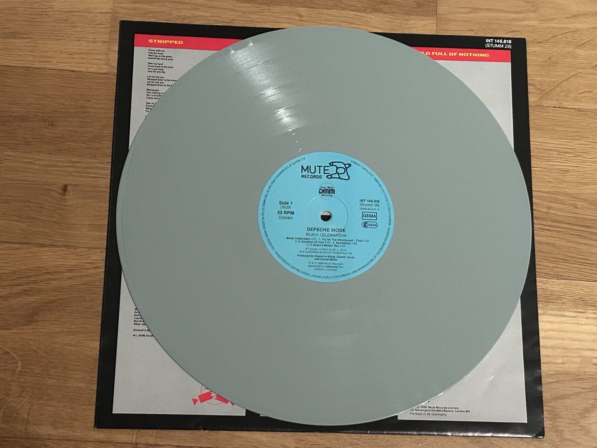 Dischi in vinile: Depeche Mode. 1986. graues Vinyl. Black Celentation – Usato da Faulensee venduto da Mizuno06 4