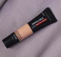 Fond de teint haute couvrante infaillible 24h matte cover