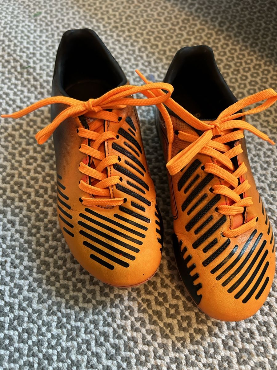Adidas Scarpe per ragazzi: Adiddas Fussball Schuhe grosse 31 – Usato da Romanshorn venduto da Matet07 1