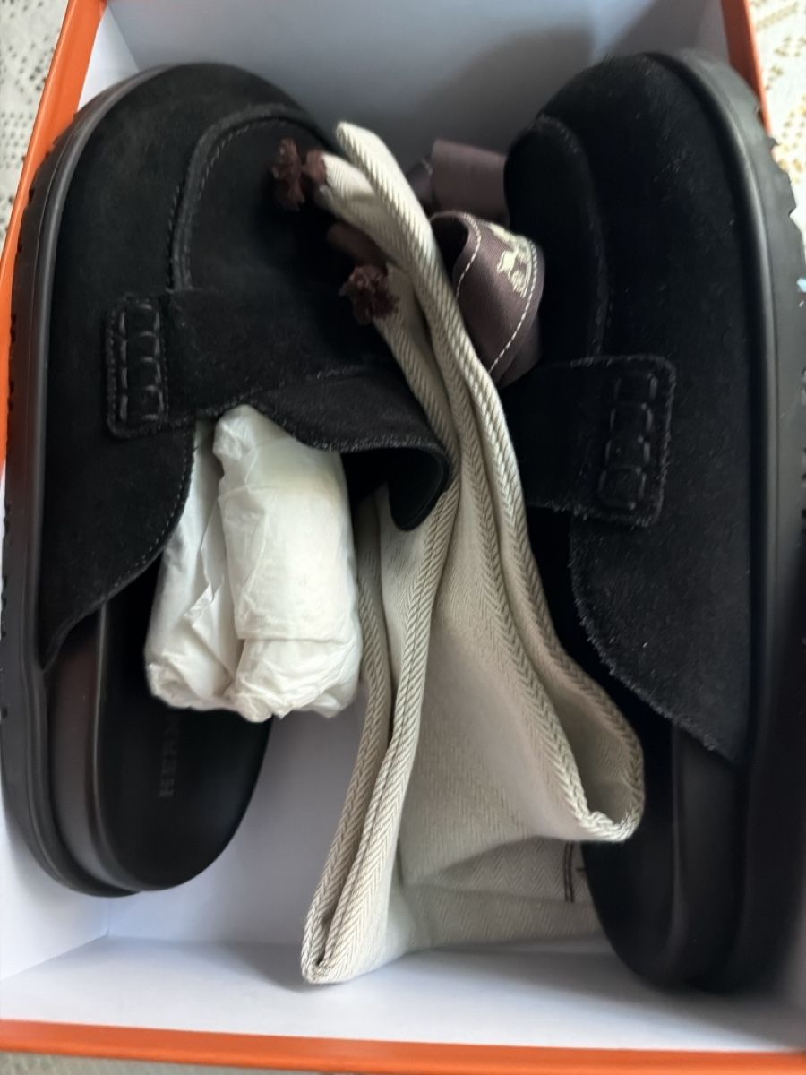 Hermès Scarpe da uomo: Hermes suede slippers size 40 – Nuovo (secondo la descrizione) da Genève venduto da val_rp9x 3
