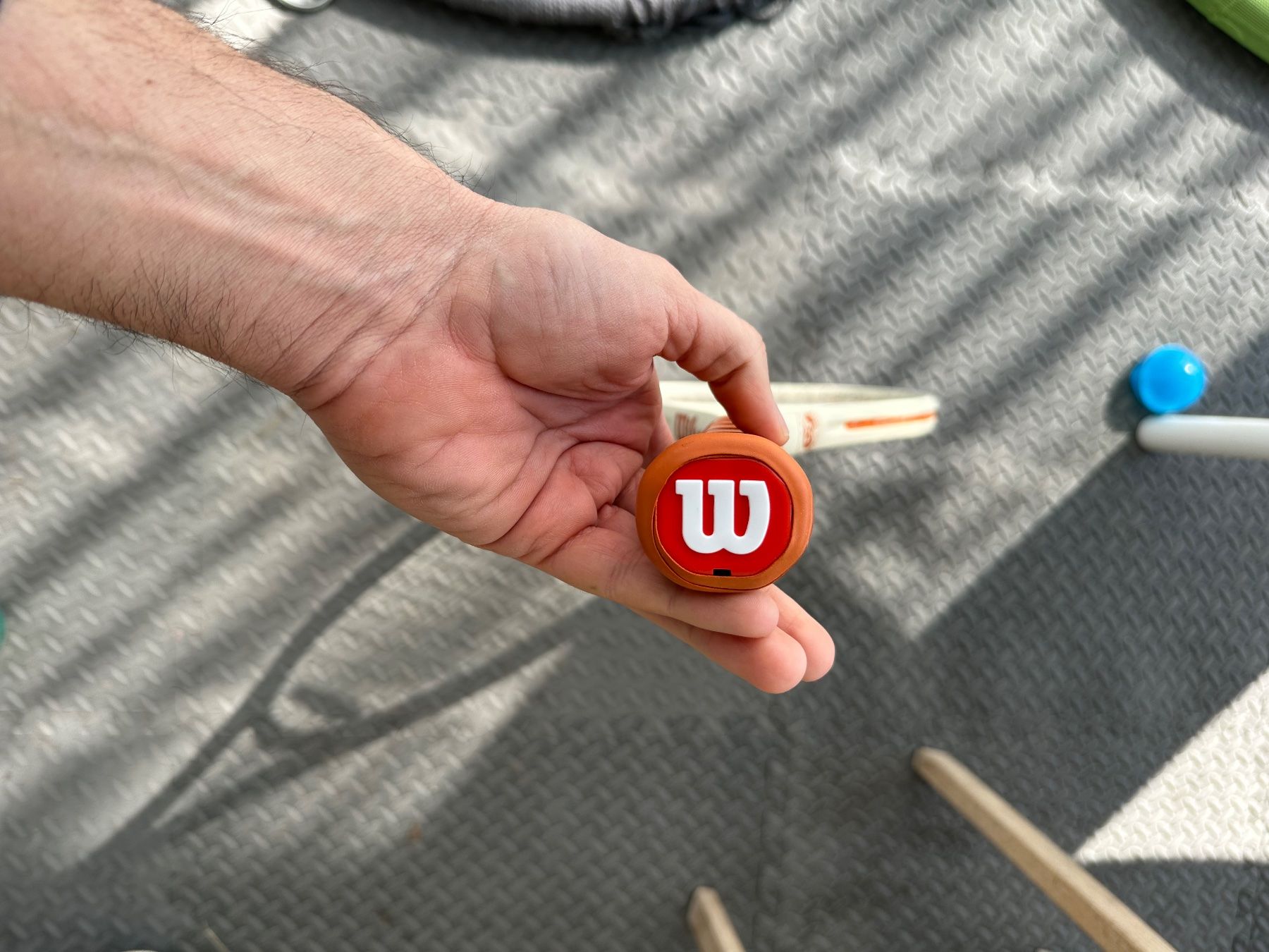 Wilson Racchette: CLASH 100 V3.0 RG 2025 FRM U 2 FS25 – Nuovo (secondo la descrizione) da Benzenschwil venduto da luc_6tcf 2