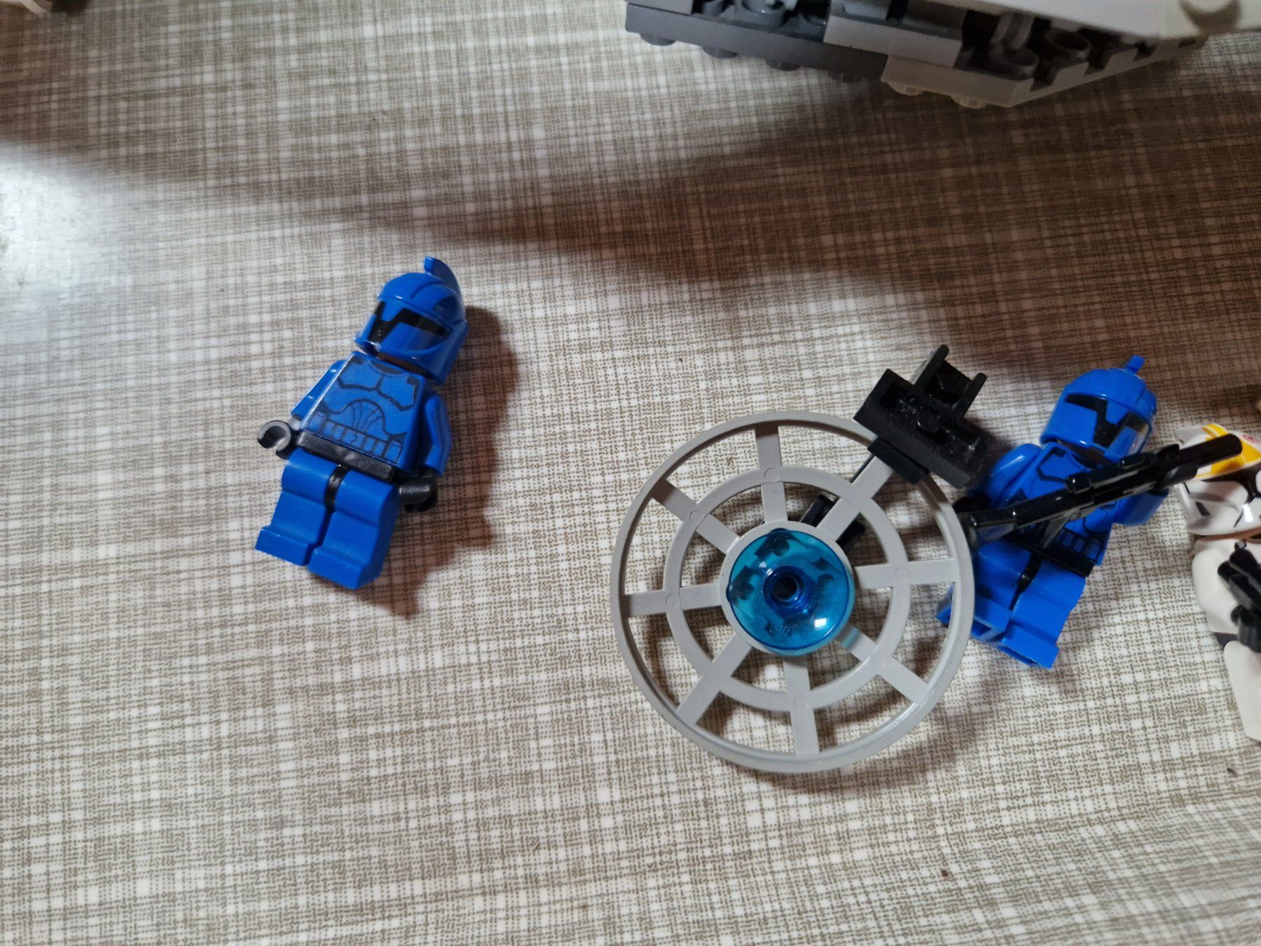 Lego Kit di costruzioni: LEGO Star Wars Venator-Class Republic Attack Cruiser – Usato da Bernex venduto da Mardone 6