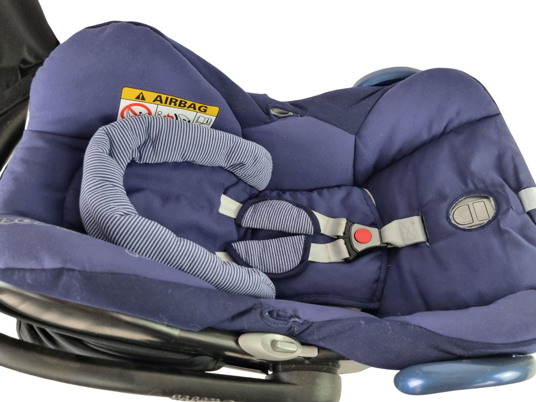 Maxi-Cosi Auto-Kindersitze: MAXI COSI Kindertrage – Gebraucht aus Wangen b. Olten von Restwert_Wangen