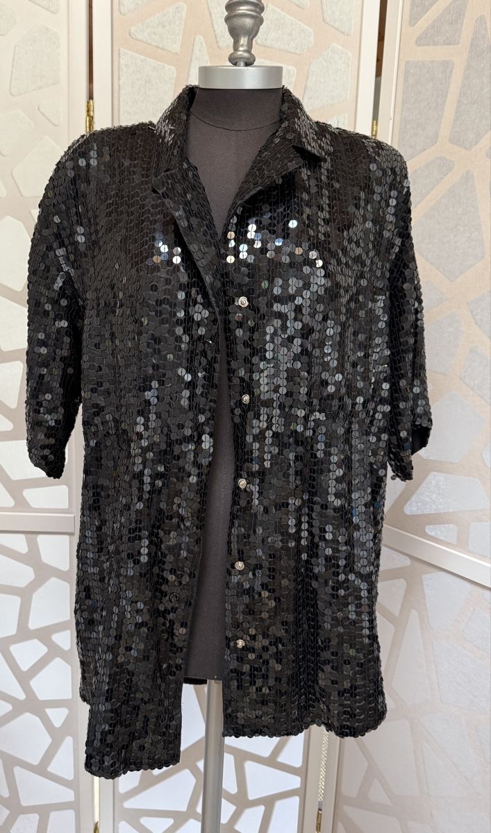 Giacche: Vintage Black sequin jacket. M/L – Nuovo (secondo la descrizione) da Grund b. Gstaad venduto da PlageNeige