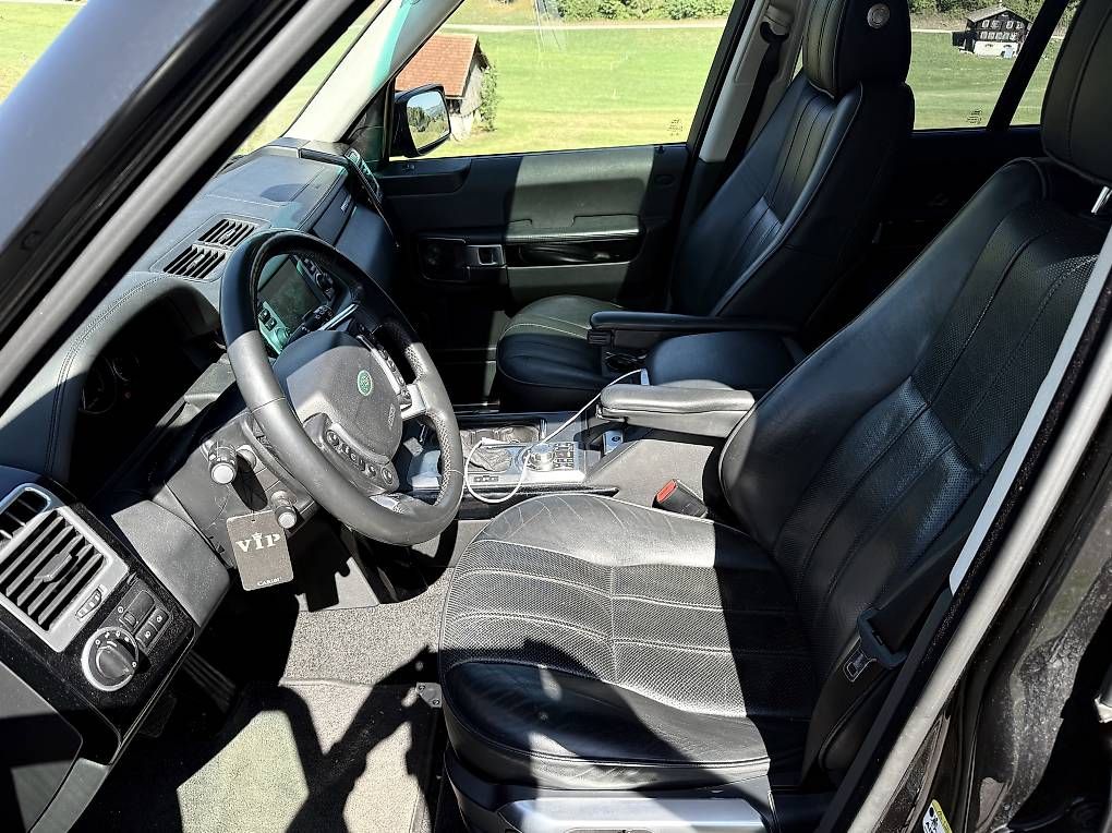 Land Rover Autos: Range Rover Vogue 3.6 TDV8 – Gebraucht aus Kerns von Imdi 4