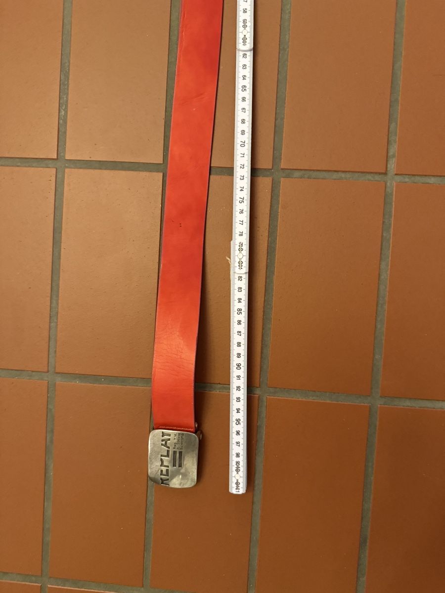 Replay Cinture: Replay Ledergürtel, rot, top Zustand, Grösse 90 cm! – Usato da Zürich venduto da JOD213 3