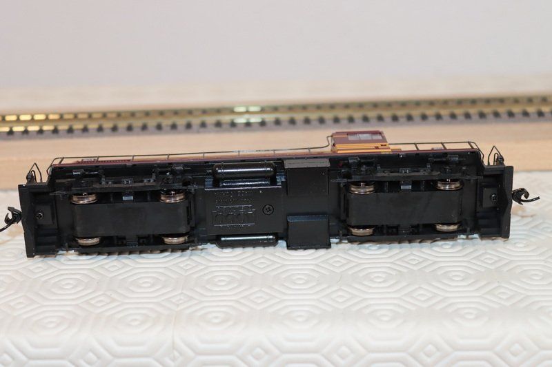 Modellini di ferrovie: Proto US Lok ( 572 ) – Usato da Kerzers venduto da Winu64 5