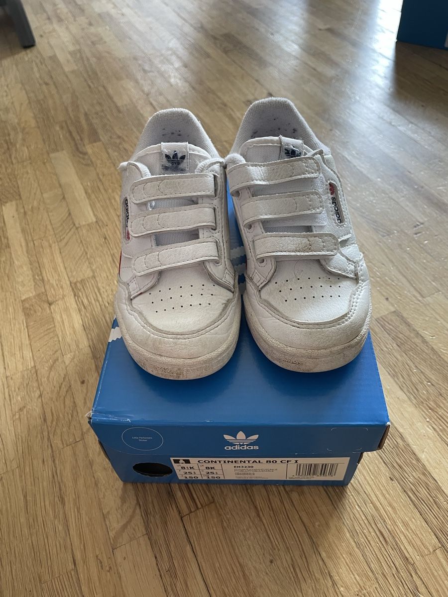 Adidas Schuhe für Jungen: Kinder Sneaker Adidas Continental Gr. 25.5 gebraucht – Gebraucht aus luzern von plueschmors.