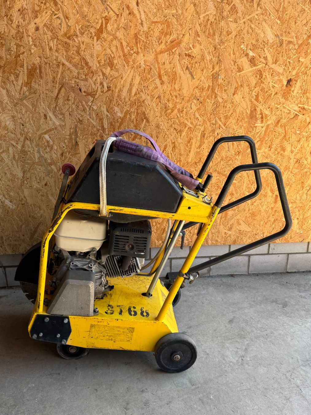 Wacker Neuson Tutte le macchine: Belagsfräse Wacker – Usato da Waltalingen venduto da Lkwtec