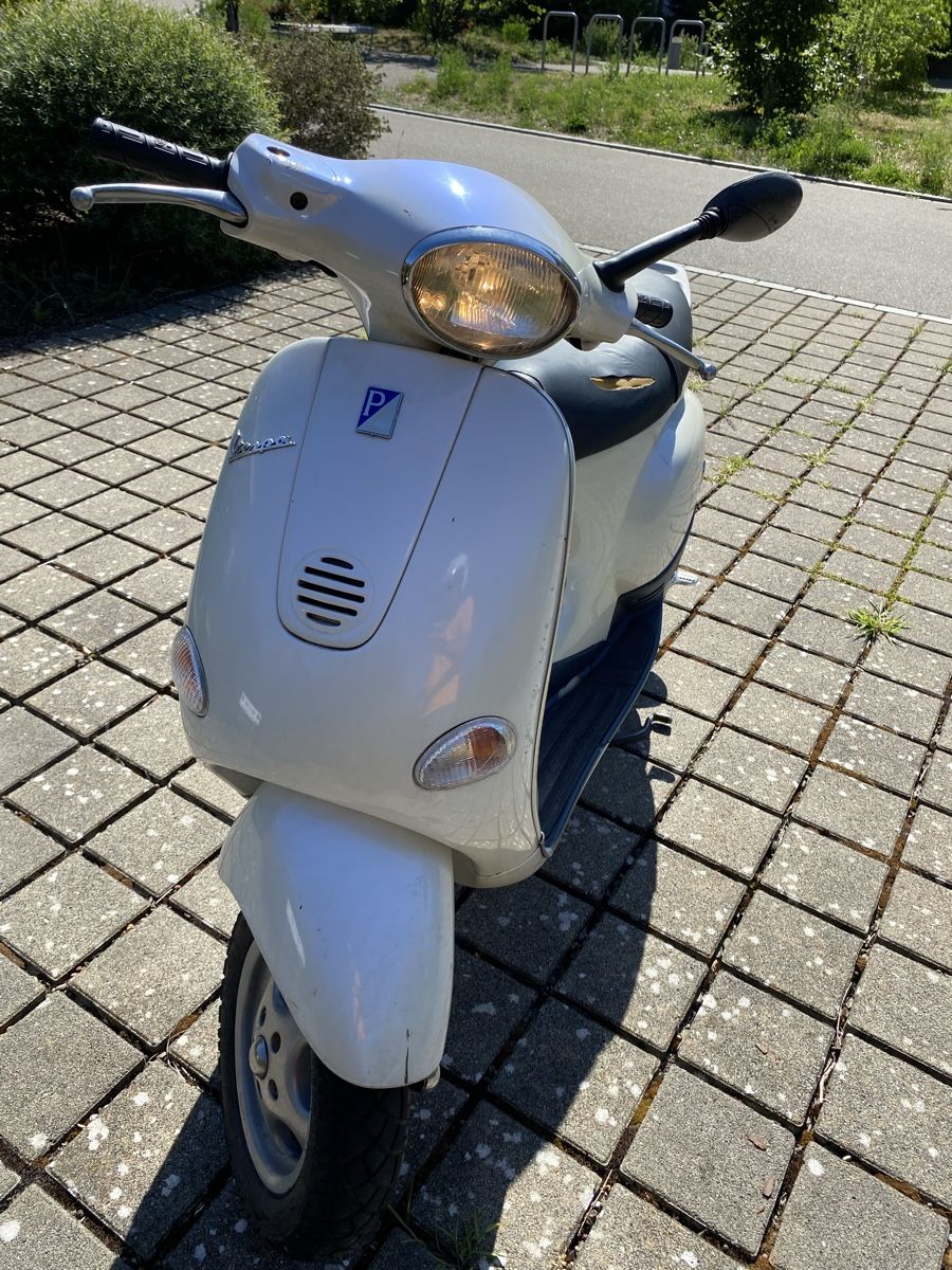 Piaggio Scooter: Vespa ET4 50, 70Kmh – Usato da Oberwil-Lieli venduto da s.vincenti