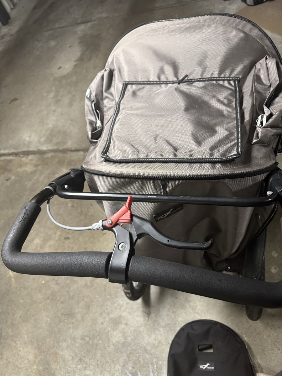 TFK Poussette: Kinderwagen Jogger grey good condition – D'occasion à Dübendorf par briegsession 2
