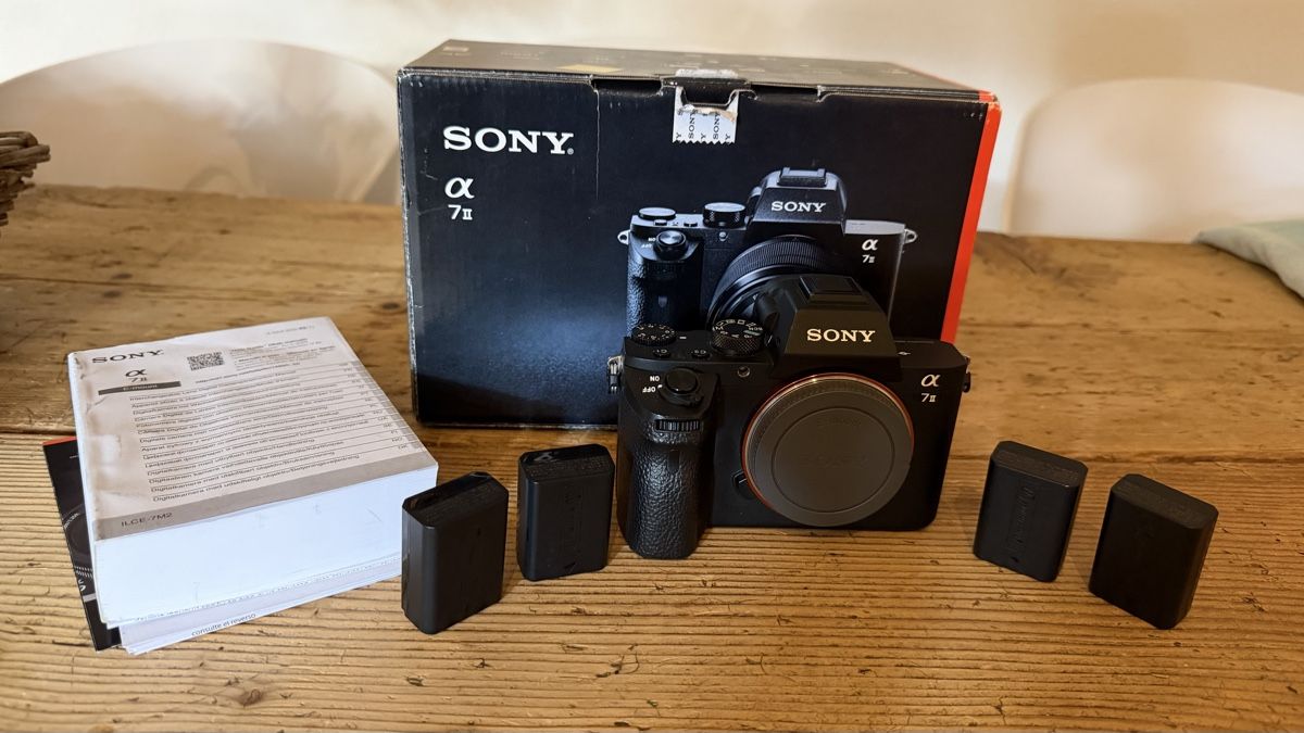 Sony Fotocamera: Sony Alpha 7 II Body – Usato da Münsingen venduto da Pilatus_2