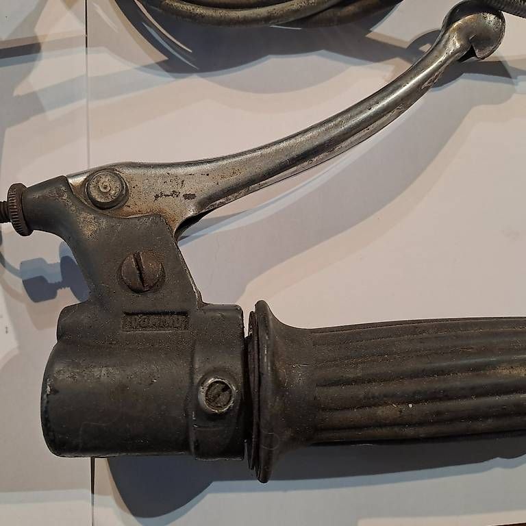 Piaggio Pièces pour mobylette: pezzi diManopole e leve Domino – D'occasion à Riva San Vitale par Marneta 3