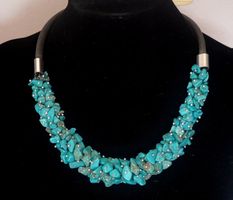 Collier (halskette) en turquoise naturelle