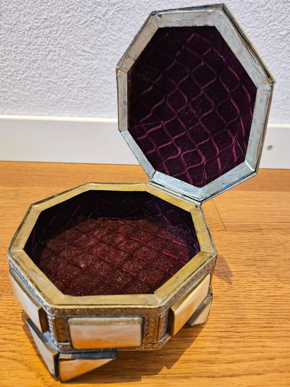 Portagioie: Orient Marokko Schmuckdose Schatulle Box Dekoration Messing – Usato da Birmensdorf ZH venduto da Wendepunkt... 7
