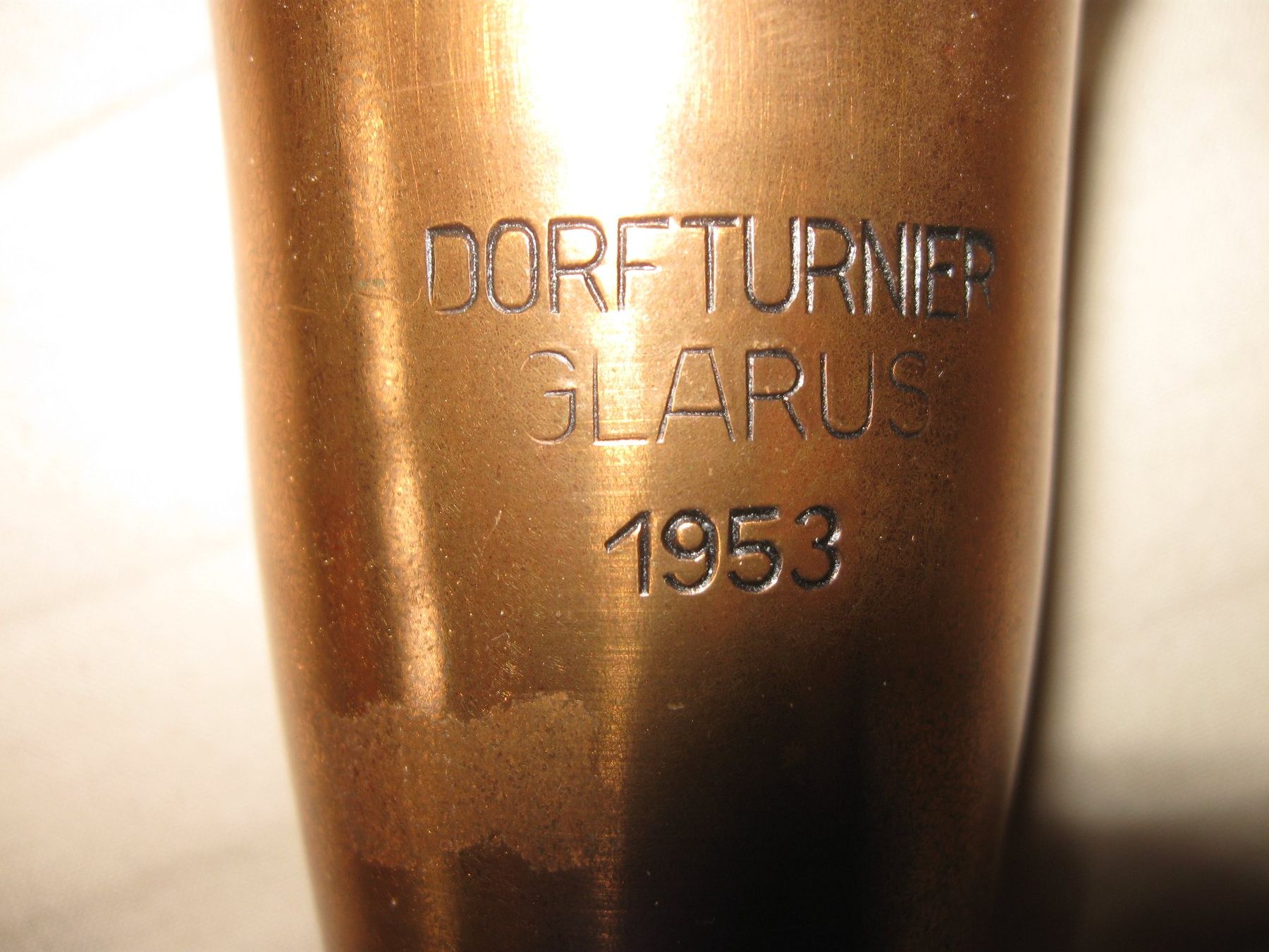 Altre raccolte & rarità: alter Becher 1953 Dorfturnier Glarus – Usato da Bauma venduto da Stangenbohne