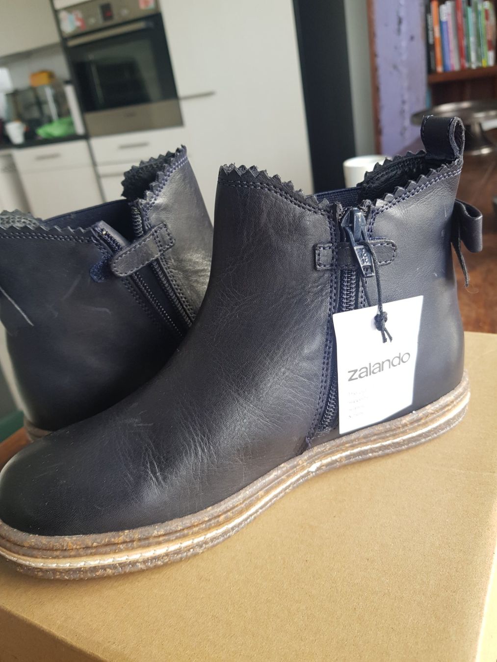 Friboo Scarpe per ragazze: MÄDCHEN LEDER STIEFELETTE/ NEU – Nuovo (secondo la descrizione) da Root venduto da LifestyleAccessoires 2