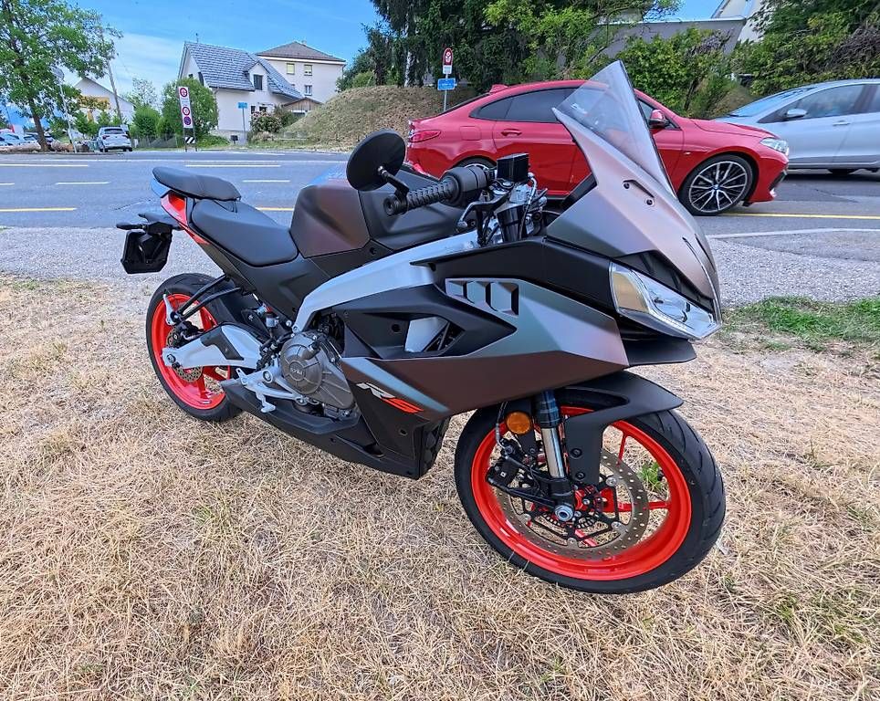 Aprilia Strada: RS457 Prismatic Dark – Usato da Jouxtens-Mézery venduto da aed_wt7y 3