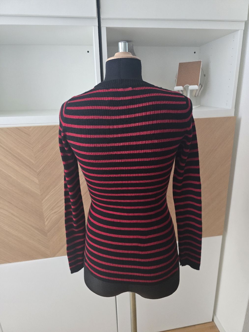 Maglioni & Felpe: Strickpullover rot-schwarz gestreift aus Wolle – Usato da Zürich venduto da ale_bg2x 2