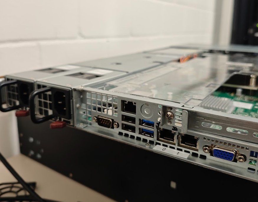 Supermicro Server: Supermicro Intel Xeon E-2176G Server – Usato da Tägerwilen venduto da sutanai.t 2