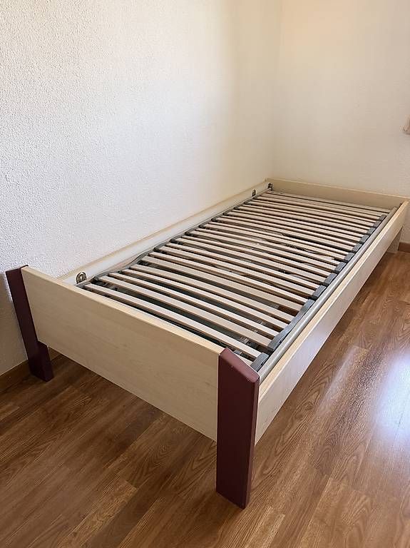 Letti: Einzelbett Bico-Rost – Usato da Immensee venduto da anythingskytalk