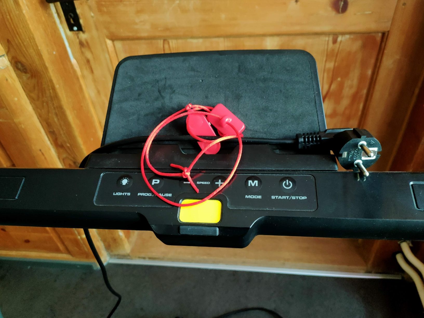 Hometrainer: Laufband  – Gebraucht aus Thusis von Muesli81 1