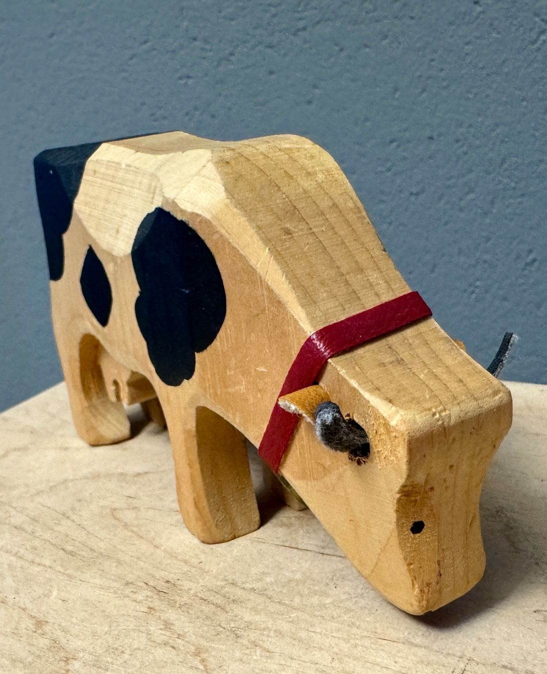 Figuren: Alte geschnitzte Holzkuh Kuh Holz – Gebraucht aus Rothrist von Luckywinner 1