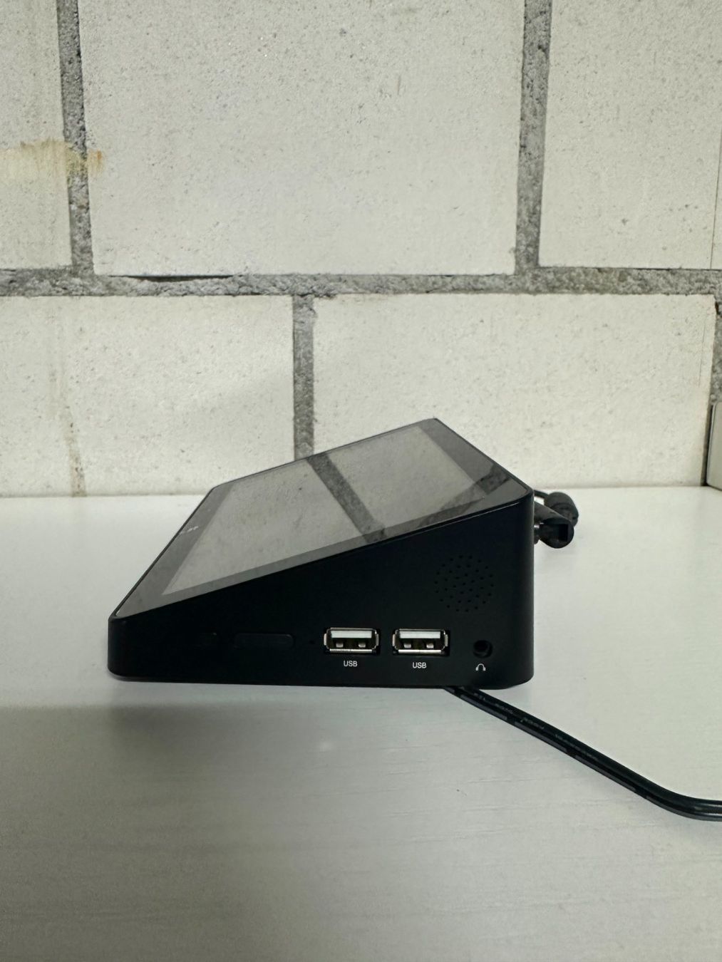 PC: ODYS Winbox 7 Mini-PC / Touch-PC mit Windows 10 – Usato da Kirchleerau venduto da KA-MA 3
