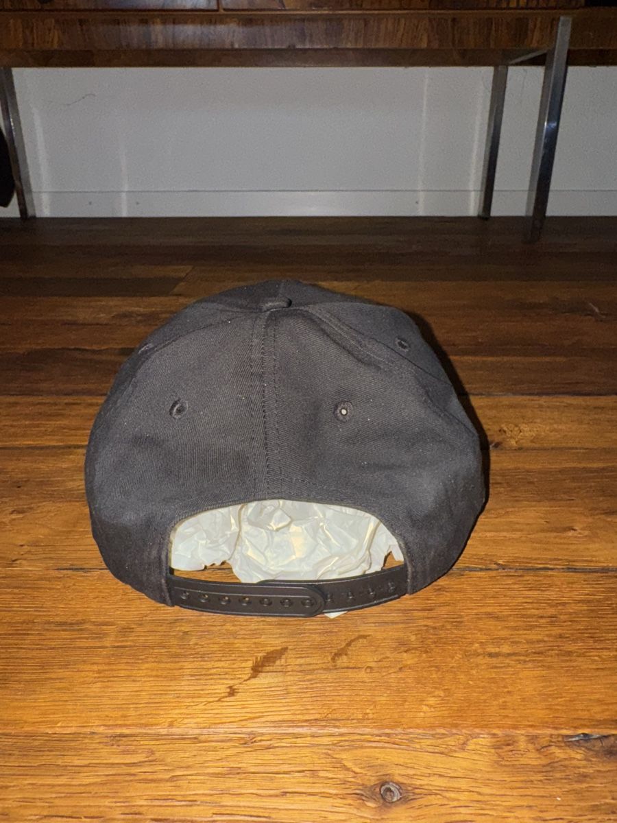 Chapeaux, bonnets & casquettes: Peso Cap schwarz – D'occasion à Watt par lou_m5tq 2