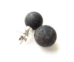 💎 Zeitlose Lava Ohrstecker