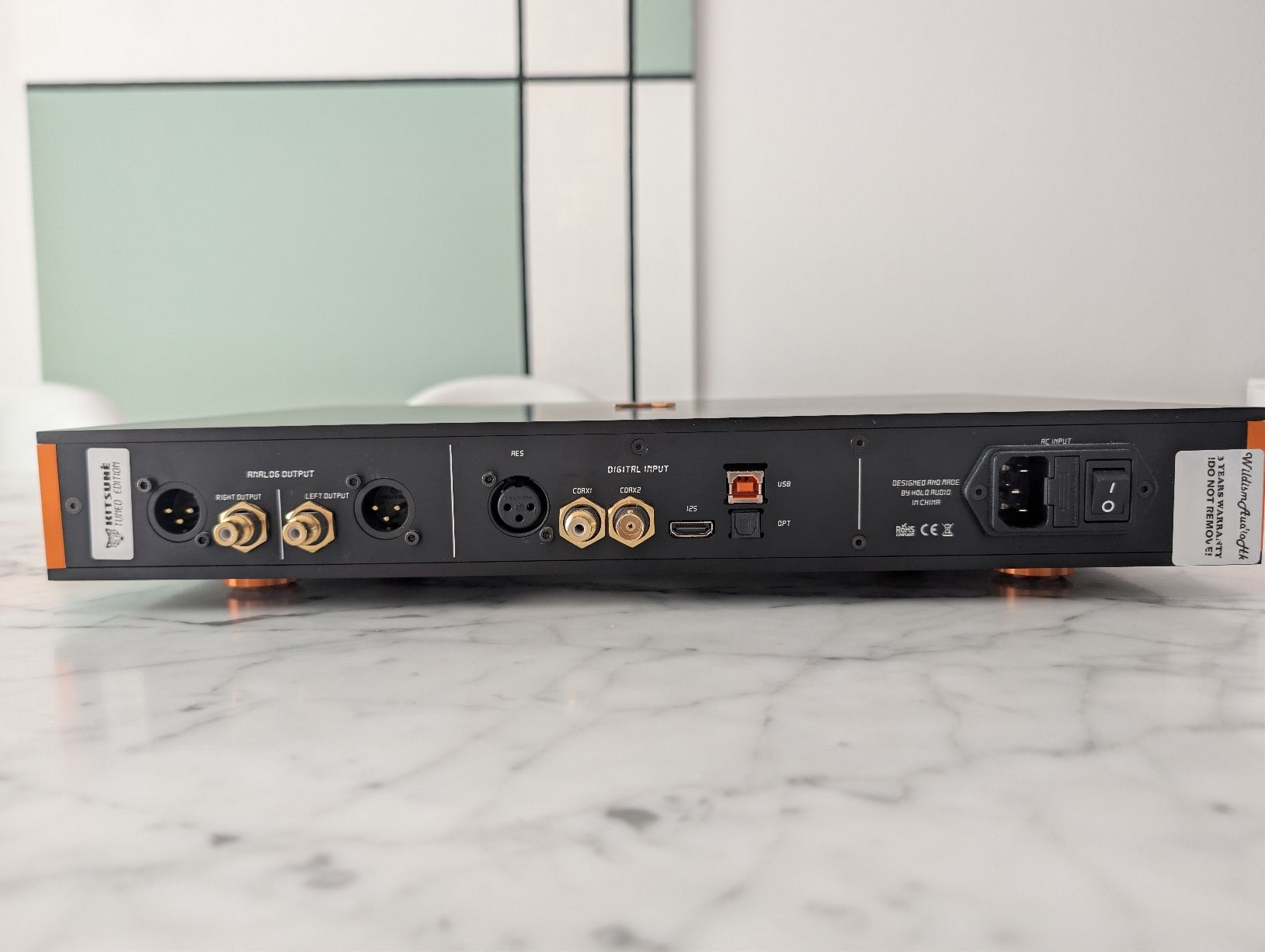 Convertitori: Holo Audio Spring 3 DAC (KTE-Version mit Vorverstärkermodul) – Usato da Basel venduto da Vellskudd 3