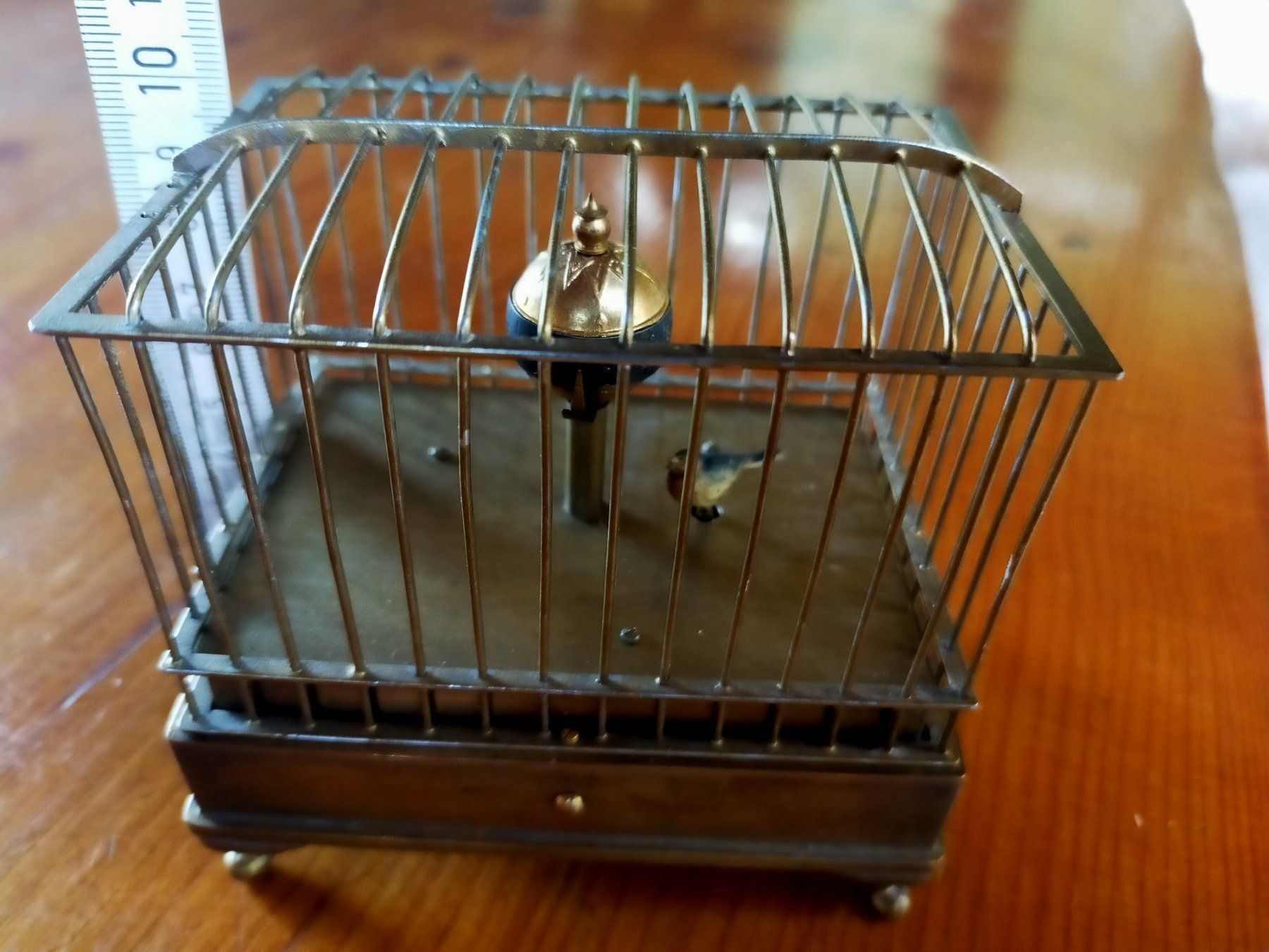 Orologi: Antike Vogelkäfiguhr Novelty Clock – Usato da Ennetmoos venduto da brunhildenb 2