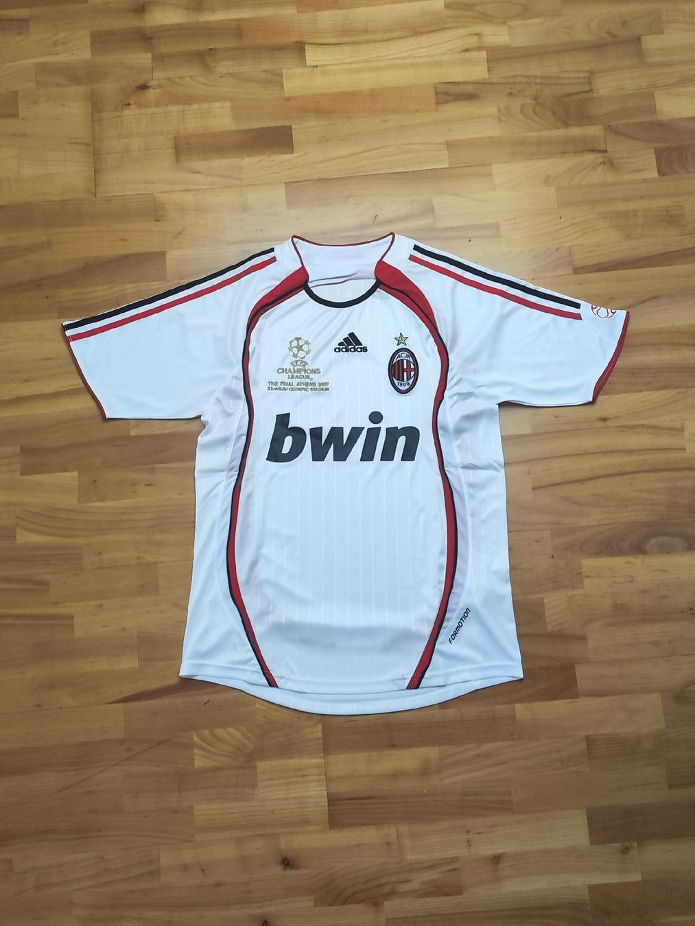 Adidas Leibchen & Hosen: Retro AC Mailand Auswärtstrikot 2006/07 – Neu (gemäss Beschreibung) aus Breitenbach von Lqris