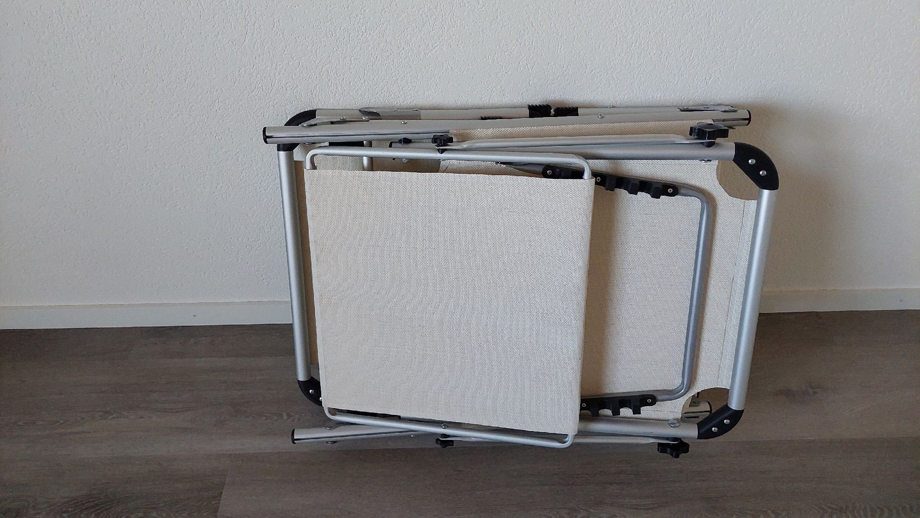 Sedie a sdraio: Liegebett mit Sonnendach – Nuovo (secondo la descrizione) da Birmensdorf ZH venduto da mib_9lwt 1