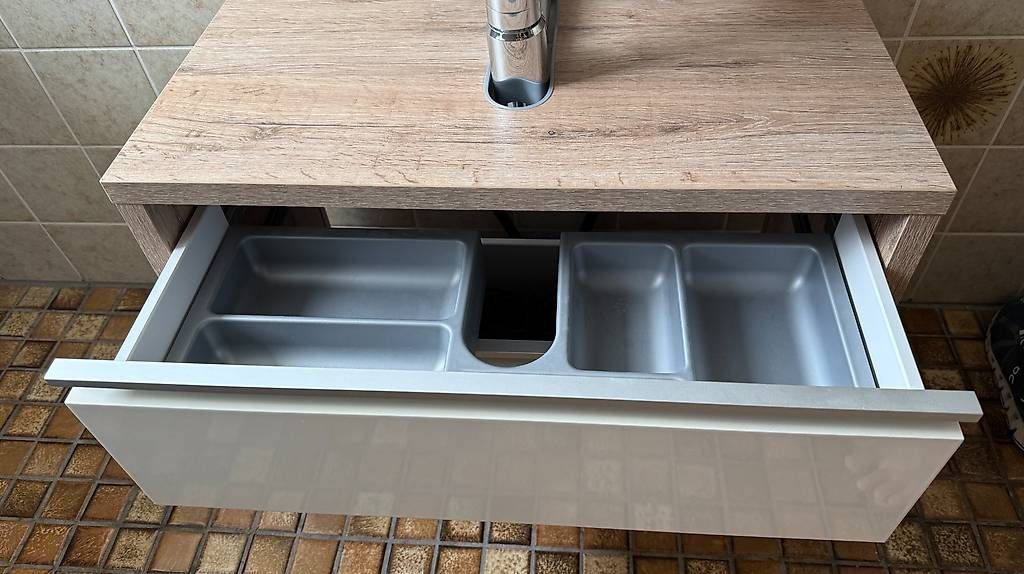 Installations & Meubles: Badezimmermöbel – D'occasion à Flüh par Etzel72 1