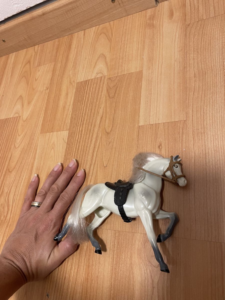 Spielzeuge: Barbie Pferd klein – Gebraucht aus Winterthur von Ala_Minor 1