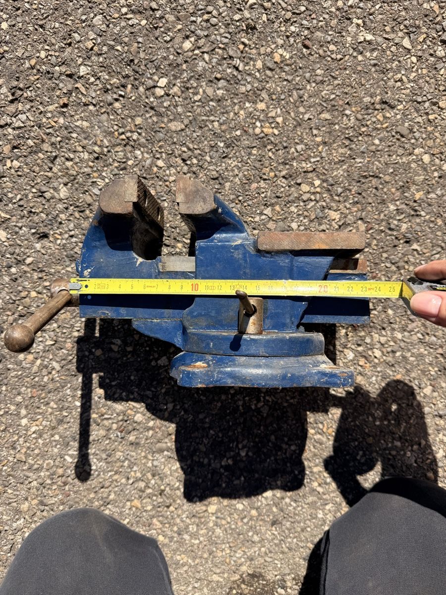 Alle Werkzeuge: Schraubstock - 10cm Spannweite – Gebraucht aus Liestal von Tschopp77 4